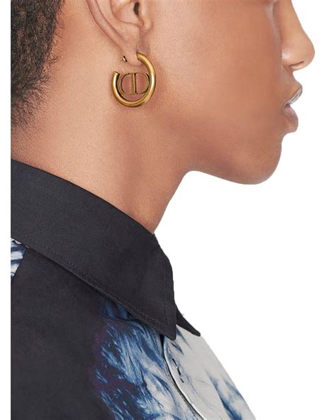 dior 30 montaigne hoop earrings|dior 30 montaigne ring.